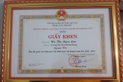 trường tham gia giáo viên dạy giỏi năm học 2022-2023 với thành tích được giải nhì